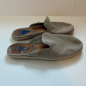 Women’s verbenas slip on leather shoes size 9.5